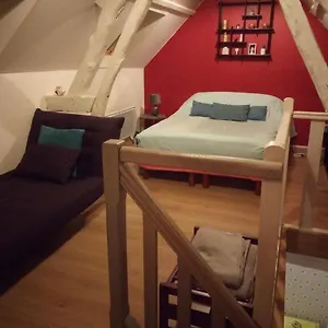 Chez Sylvie Et Claude , Milly-sur-Thérain Frankrijk